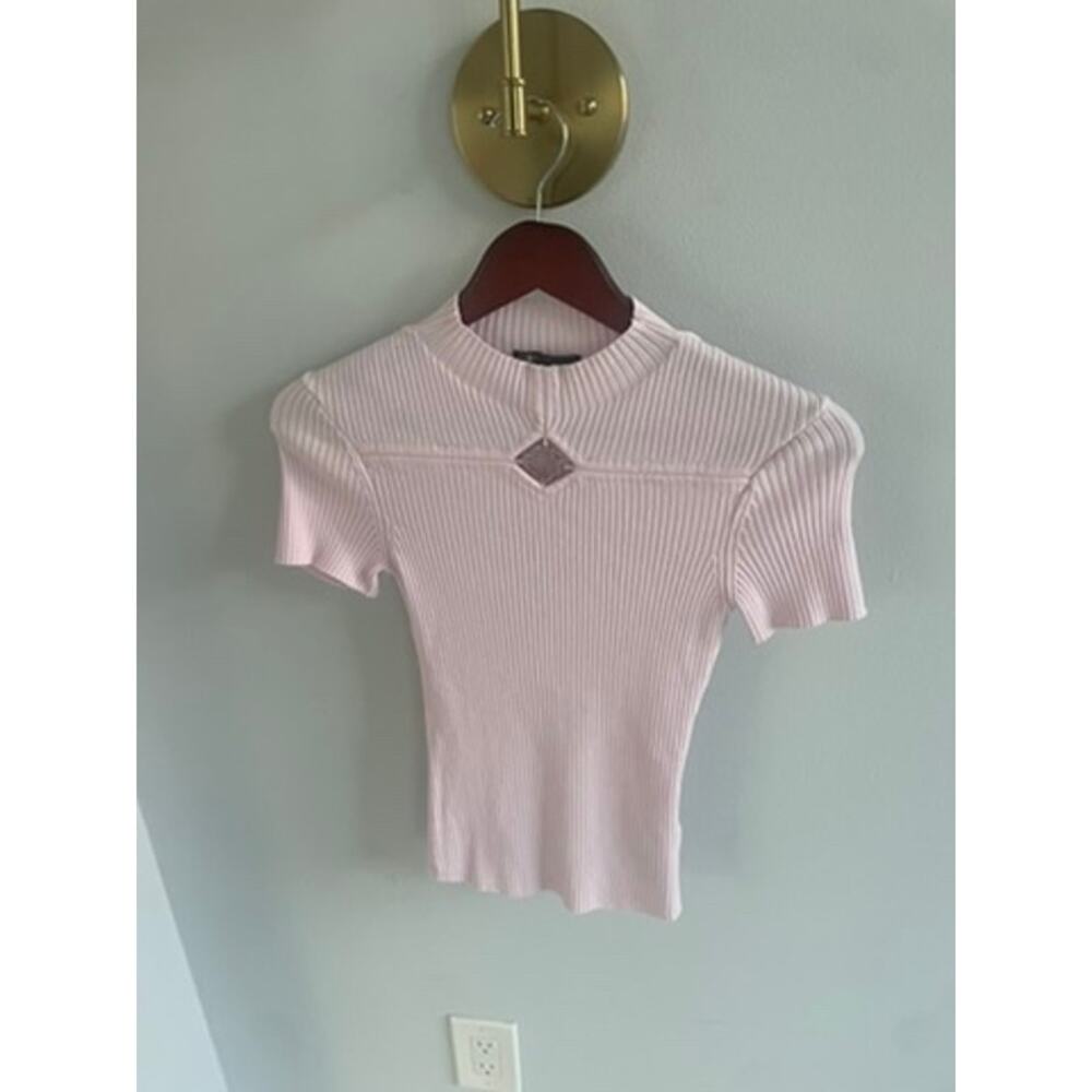 Maje baby pink silver flower logo top